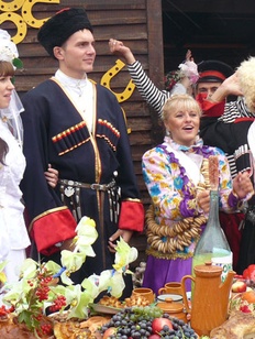 На Ставрополье зарегистрировали брак по казачьим традициям