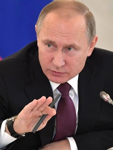 Путин одобрил идею "собирания собственного народа" Путин одобрил идею "собирания собственного народа"