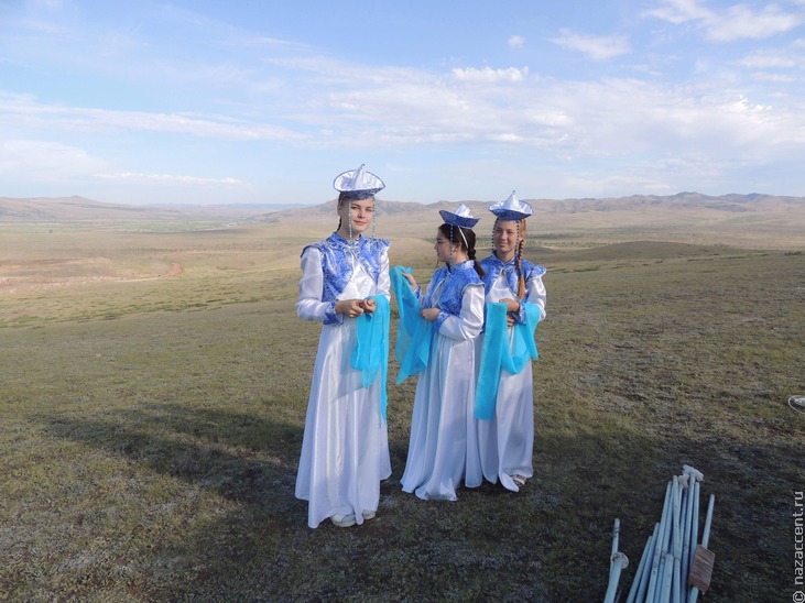 Обряд Обоо тахилга в Кяхтинском районе Бурятии - Национальный акцент
