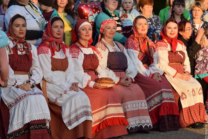 В Коми в рамках "Народного бюджета" помогут домам культуры и проведут этнофестивали