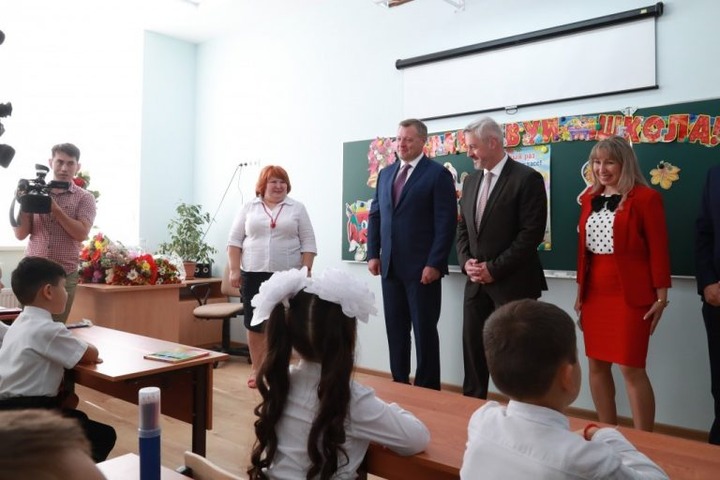 Первая в России туркменская школа открылась в Астраханской области