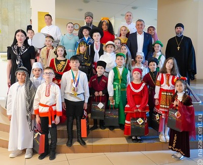 Разные дети одной родины