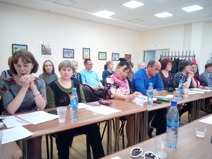 Активисты попросили правительство Коми заняться подготовкой учителей коми языка