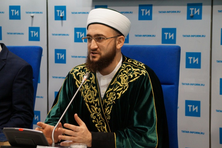 Глава ДУМ Татарстана о языковом вопросе: Татары пытаются угодить русским