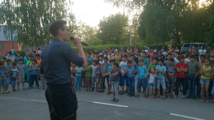 В цыганском Плеханове прошел праздник двора