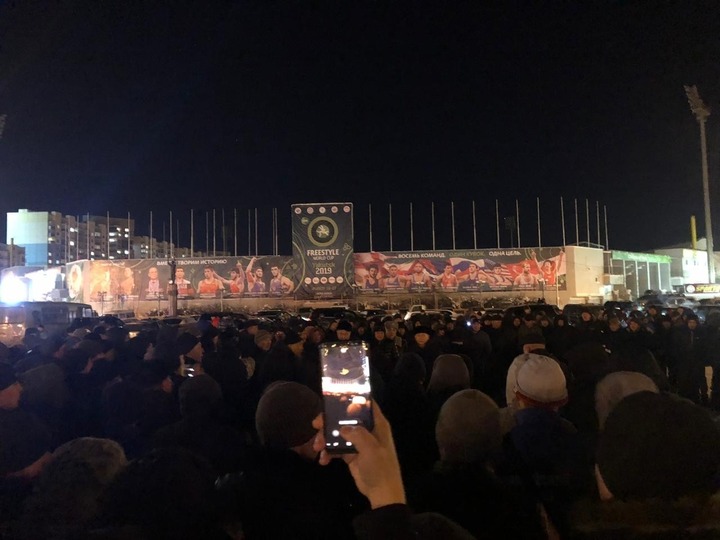 В Якутии прошел стихийный антимигрантский митинг после сообщений об изнасиловании женщины
