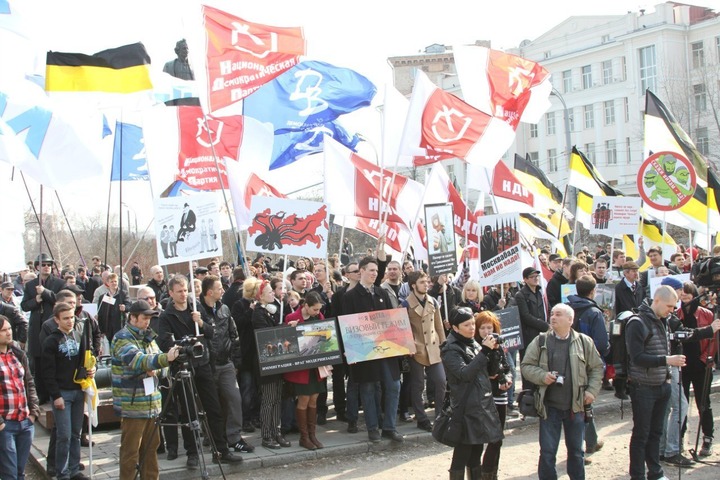 Русские националисты провели массовые митинги за введение визового режима со странами Средней Азии