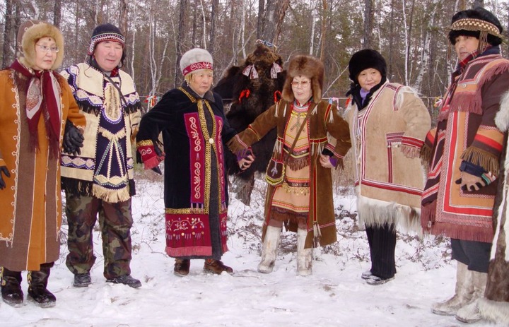 Эвенкийский праздник первого снега отметили в Якутске