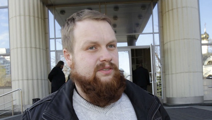 Суд над Демушкиным перенесли на 26 июня из-за неявки адвоката