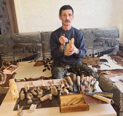Живое дерево резчика Волкова   