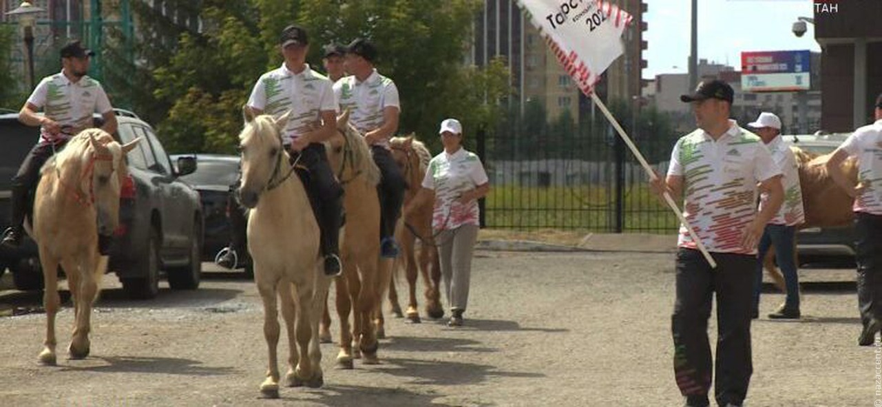 В Казани стартовал конный пробег через восемь регионов на лошадях татарской породы