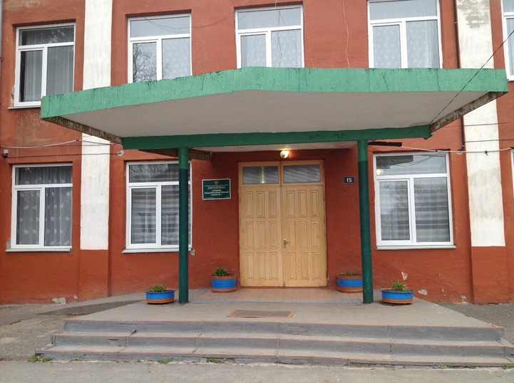 "Яблоко": В школах Пригородного района Северной Осетии отделяют осетин от ингушей