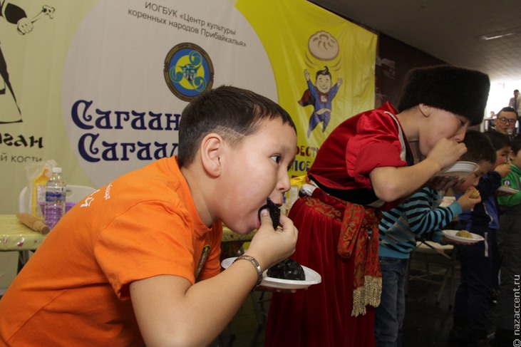 Чемпионат по ломанию хребтовой кости в Иркутске - Национальный акцент