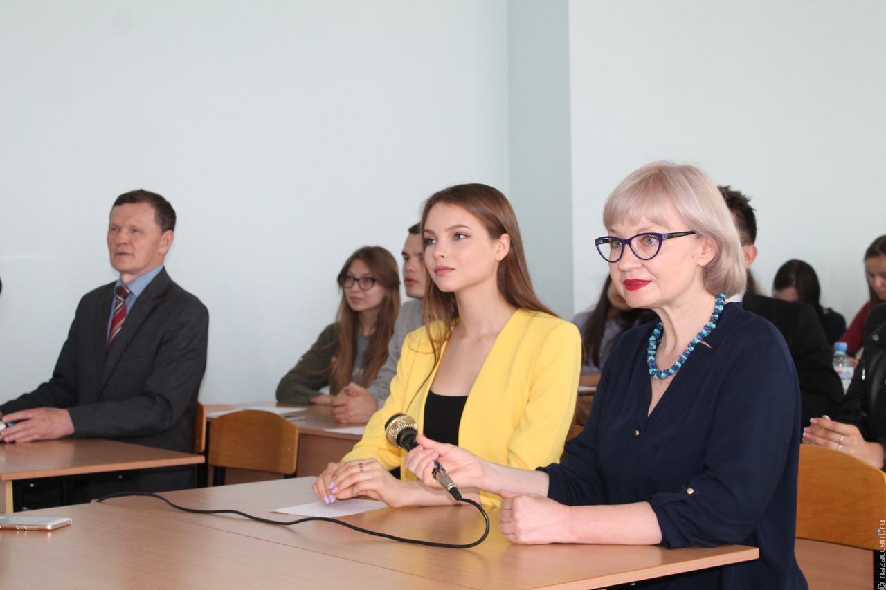 Школы межэтнической журналистики Чебоксар и Санкт-Петербурга провели видеомост