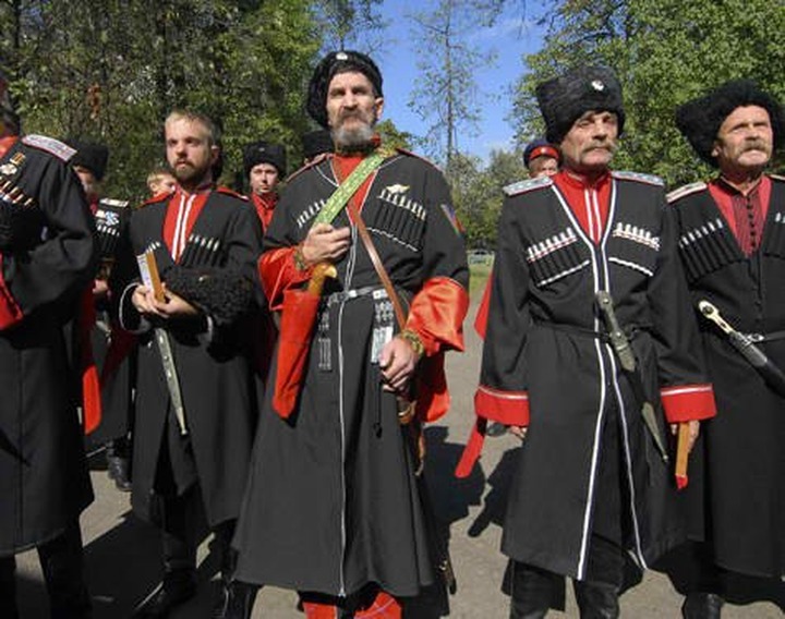 В ближайшие два года казаки будут охранять госграницу, общественный порядок, леса и животных