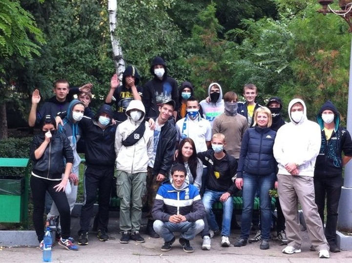 В Саратове на несанкционированном сходе поддержали русских участников недавнего конфликта