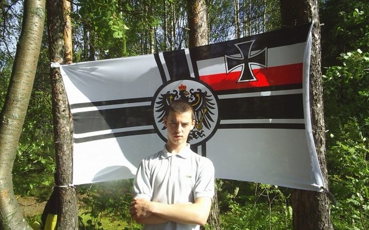 В Санкт-Петербурге арестовали на два месяца лидера неонацистской банды