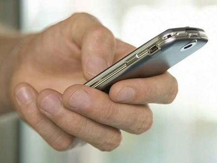Активисты развернули кампанию за удмуртский язык в смартфонах