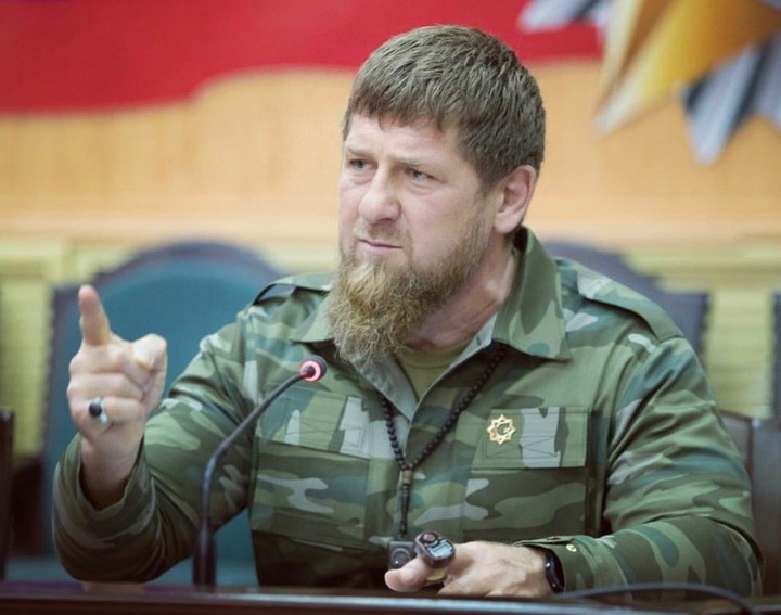 Кадыров призвал виновного в смертельном ДТП чеченца явиться в полицию