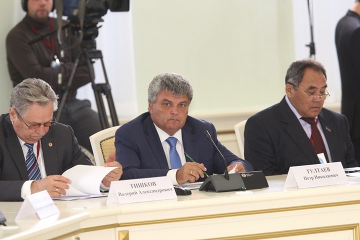 Глава АФУН заявил о нехватке учителей родных языков в детсадах