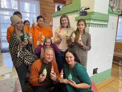 "Школьники" посетили музей Богородской игрушки, этнопарк и Лавру