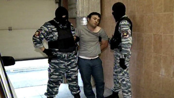 Мосгорсуд признал законным арест дагестанской четы, напавшей на полицейского на московском рынке