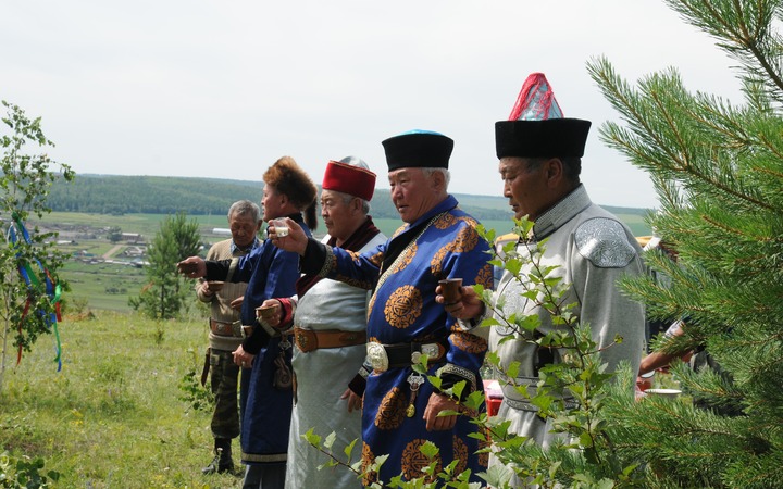 Шаманский обряд в Иркутской области