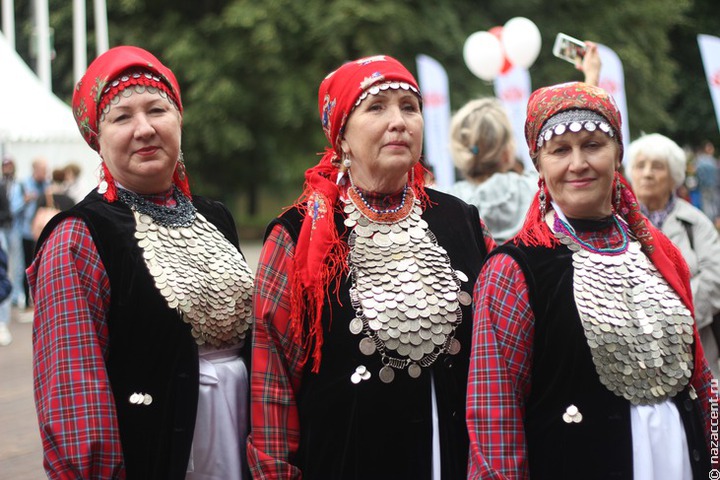 Удмуртские народные песни и танцы покажут на концерте в Ижевске