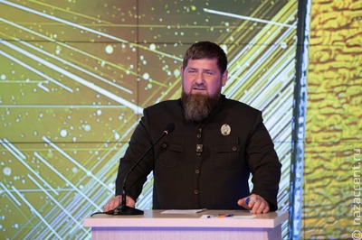 Кадыров пригрозил увольнением чиновникам, чьи дети не знают чеченского языка