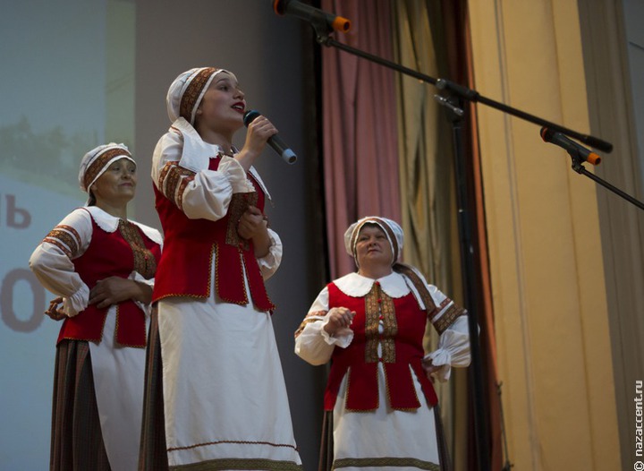 Гости Дней белорусской культуры в Иркутске научатся вырезать из бумаги и плести из соломы