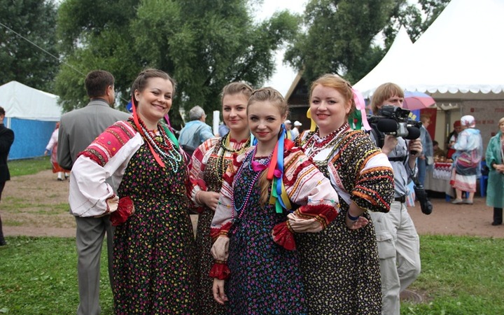 Прогулка по "Русскому полю"