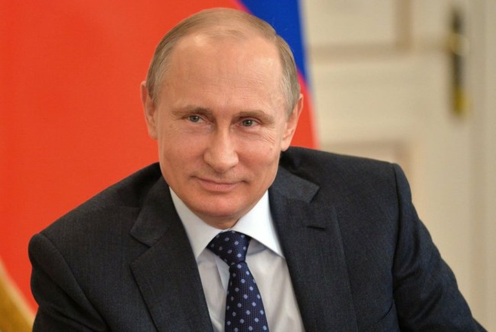 Путин поддержал идею создания соцсети для мигрантов