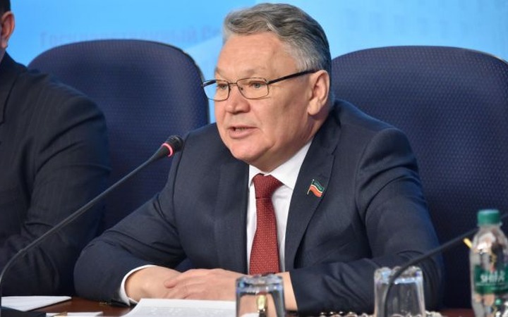 Новый министр образования Татарстана пообещал ответить на языковые вопросы через 100 дней
