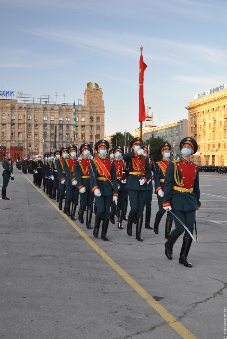 Репетиция парада Победы в Волгограде - Национальный акцент