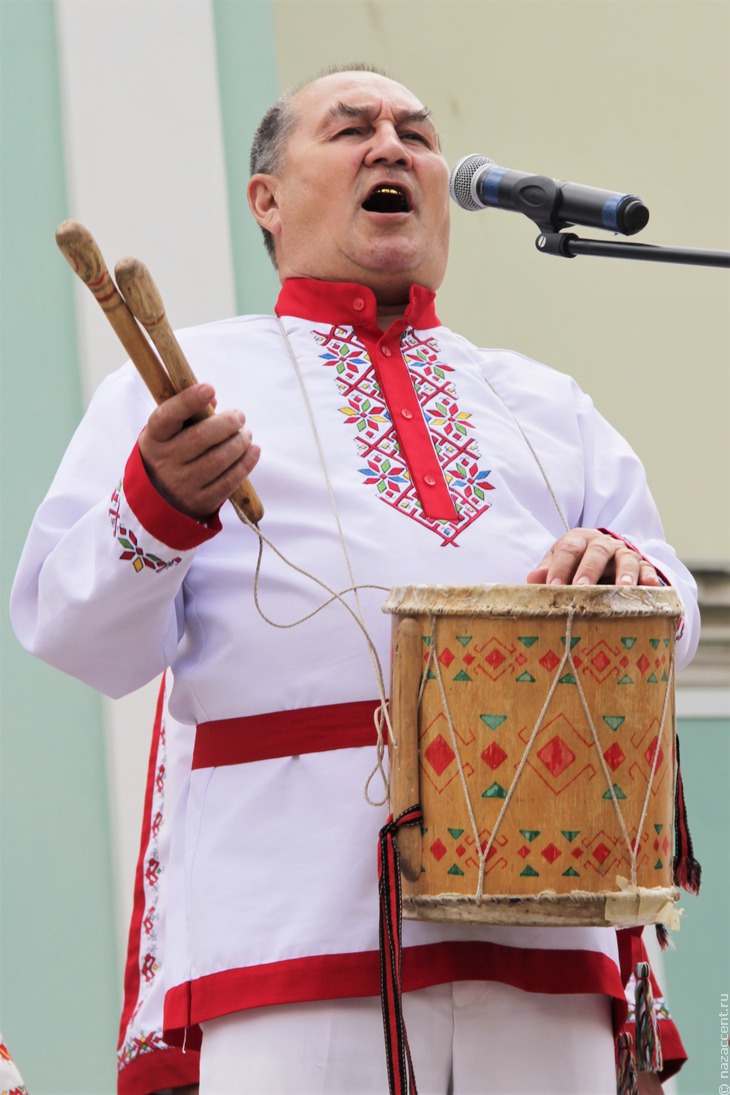 Московский Акатуй - Национальный акцент