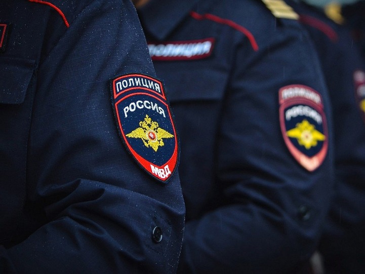 Иностранка два месяца незаконно проработала в отделе по вопросам миграции в Москве