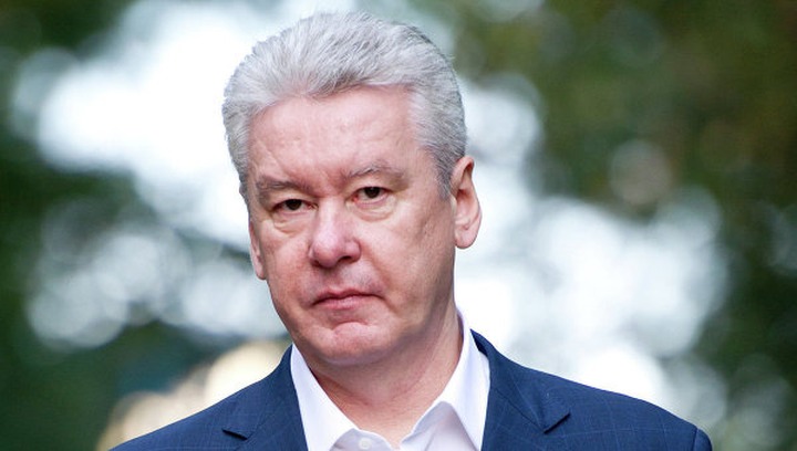 Собянин: Более 40% мигрантов работают в Москве нелегально