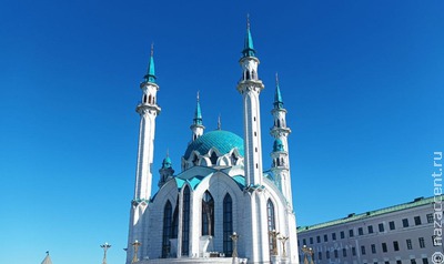 Владимир Путин поздравил мусульман России с праздником Ураза-байрам