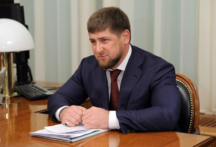 Кадыров уволил главу ФМС Чечни, дочь которого воюет в Сирии