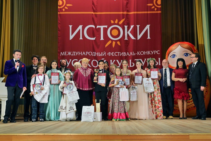 Лучшую песню выберут на фестивале русской культуры "Истоки" в Москве