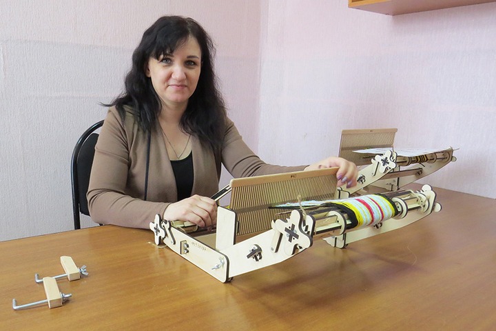 Жителям Тотьмы предлагают дистанционно нарисовать рушник и рассказать о народных праздниках