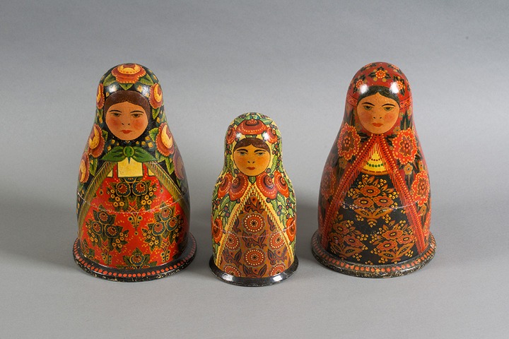 В Москве открылась выставка непростых игрушек