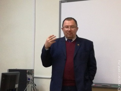 Студенты ижевской Школы встретились с членом Общественной палаты России