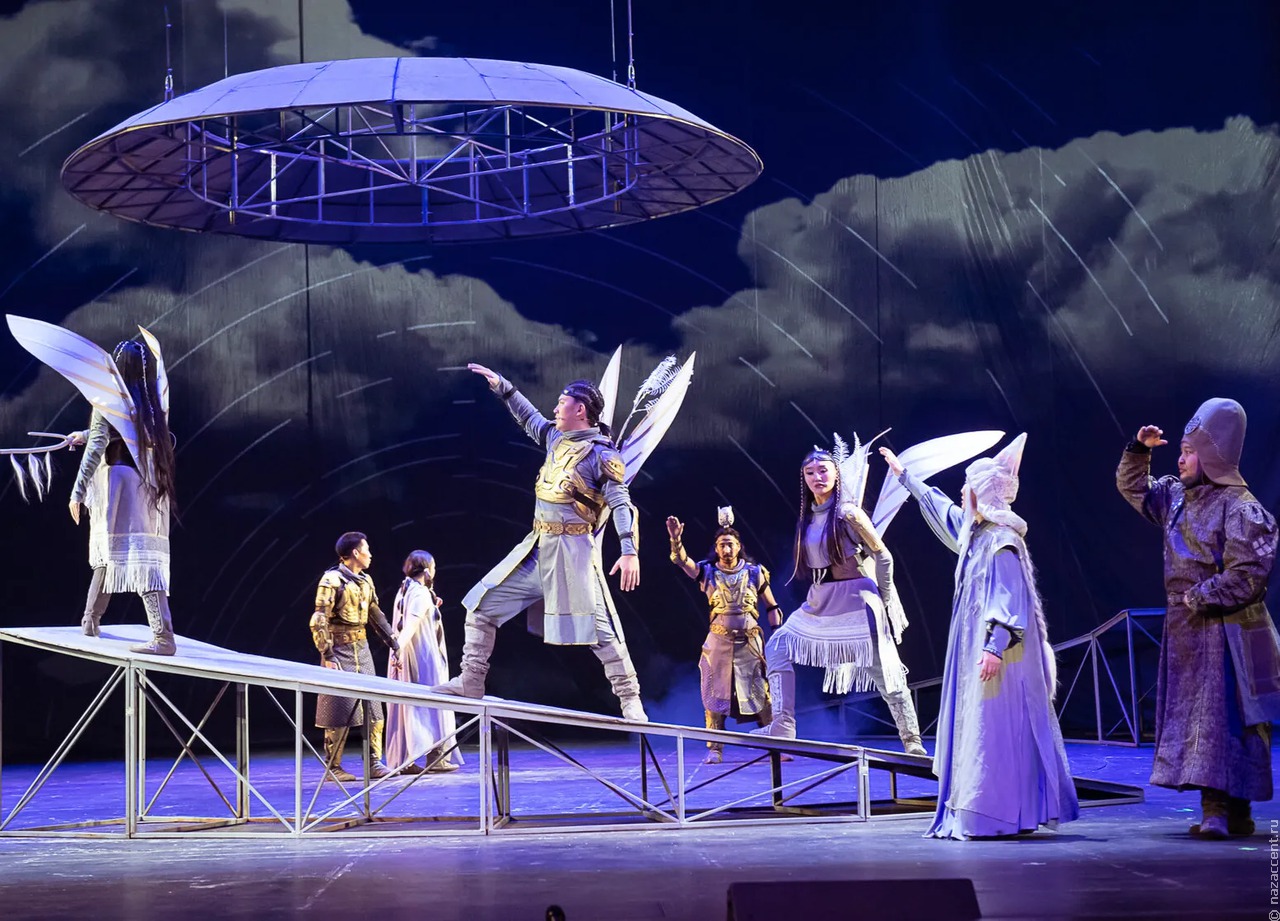 Театр Олонхо признали объектом культурного достояния народов Якутии