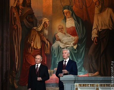 Владимир Путин побывал на пасхальном богослужении в храме Христа Спасителя и поздравил всех с Пасхой (фото)