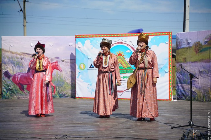 Телеуты Кузбасса отметили праздник первого айрана