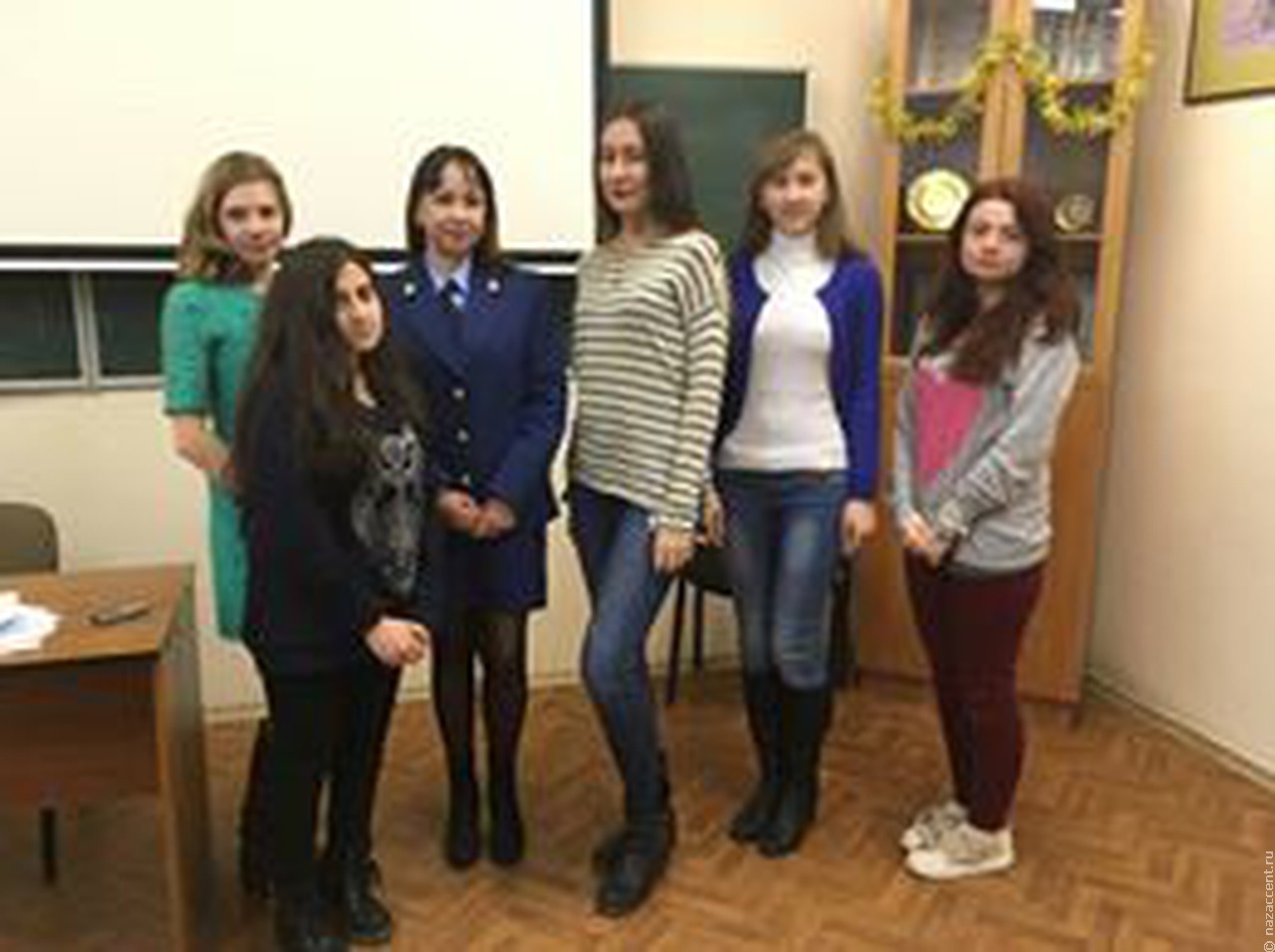 Студентам ВолГУ рассказали о проблемах миграции в Волгоградской области 