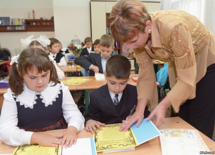 До конца 2012 года школьные учебники истории проверят на толерантность