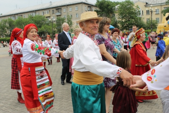 В День России народы Хабаровского края соберутся на "Карагод"