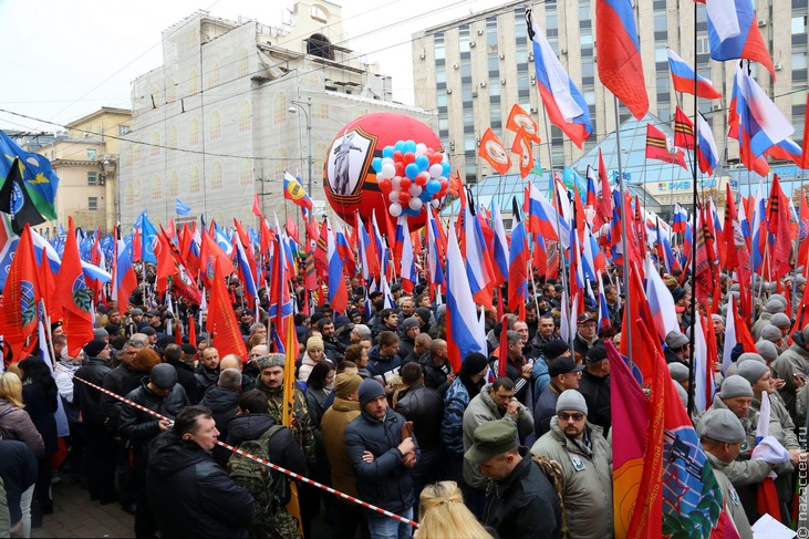 День народного единства в Москве - Национальный акцент